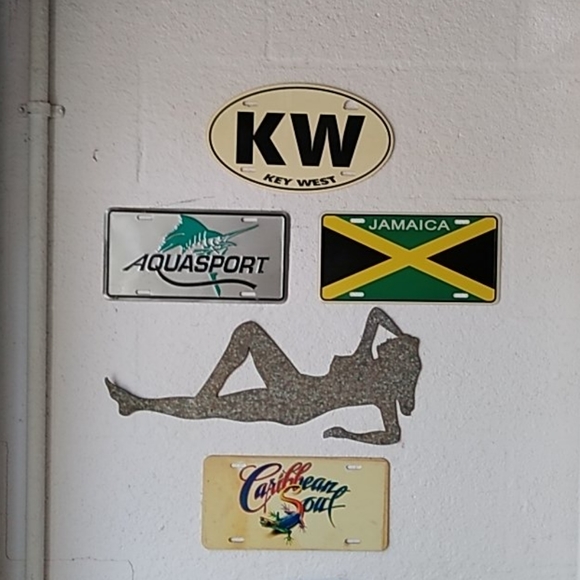 Meet your Posher - Picture 2 of 6